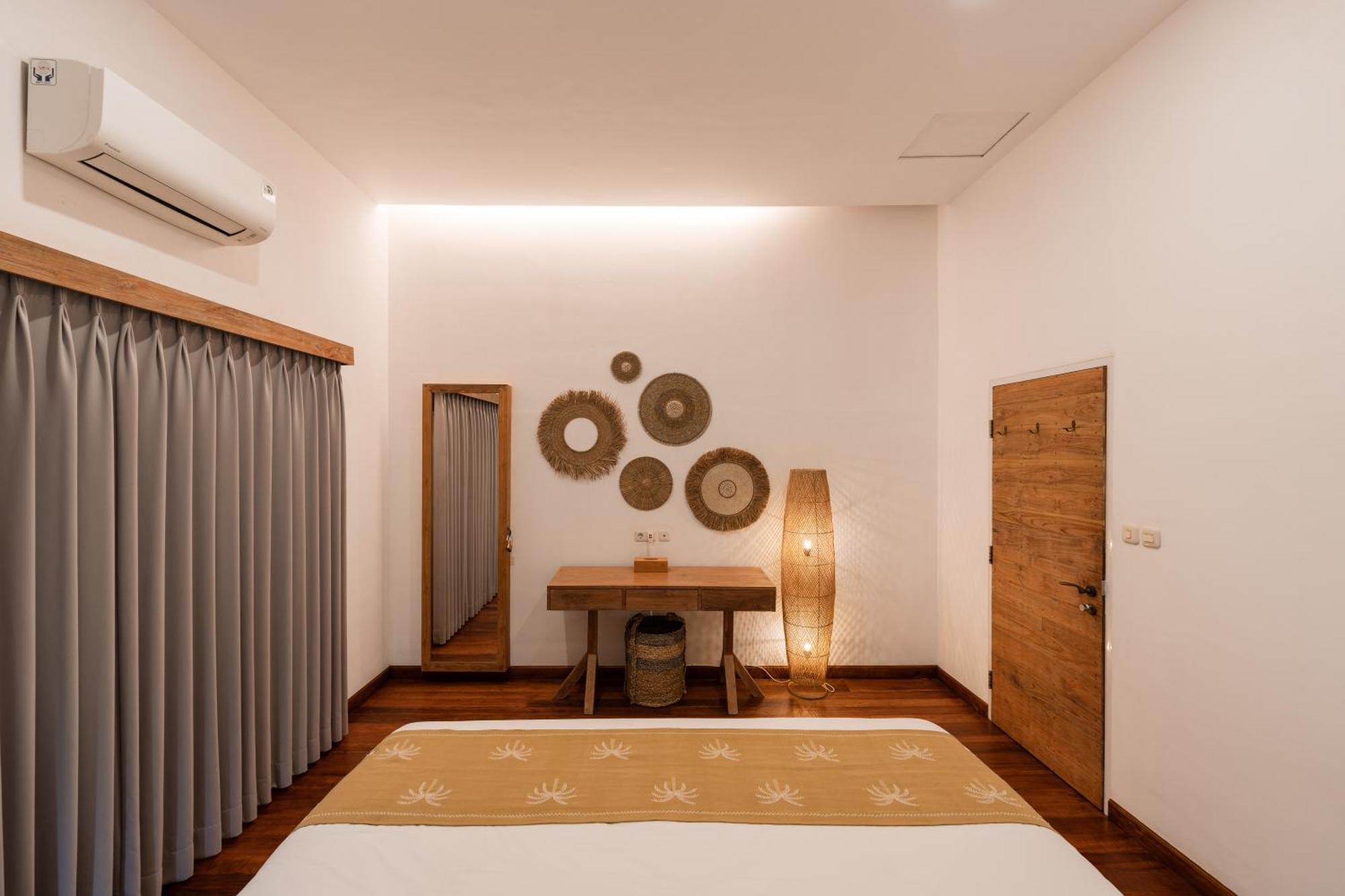 Secret Haven Cozy 3 Bedroom Private Pool Villa *