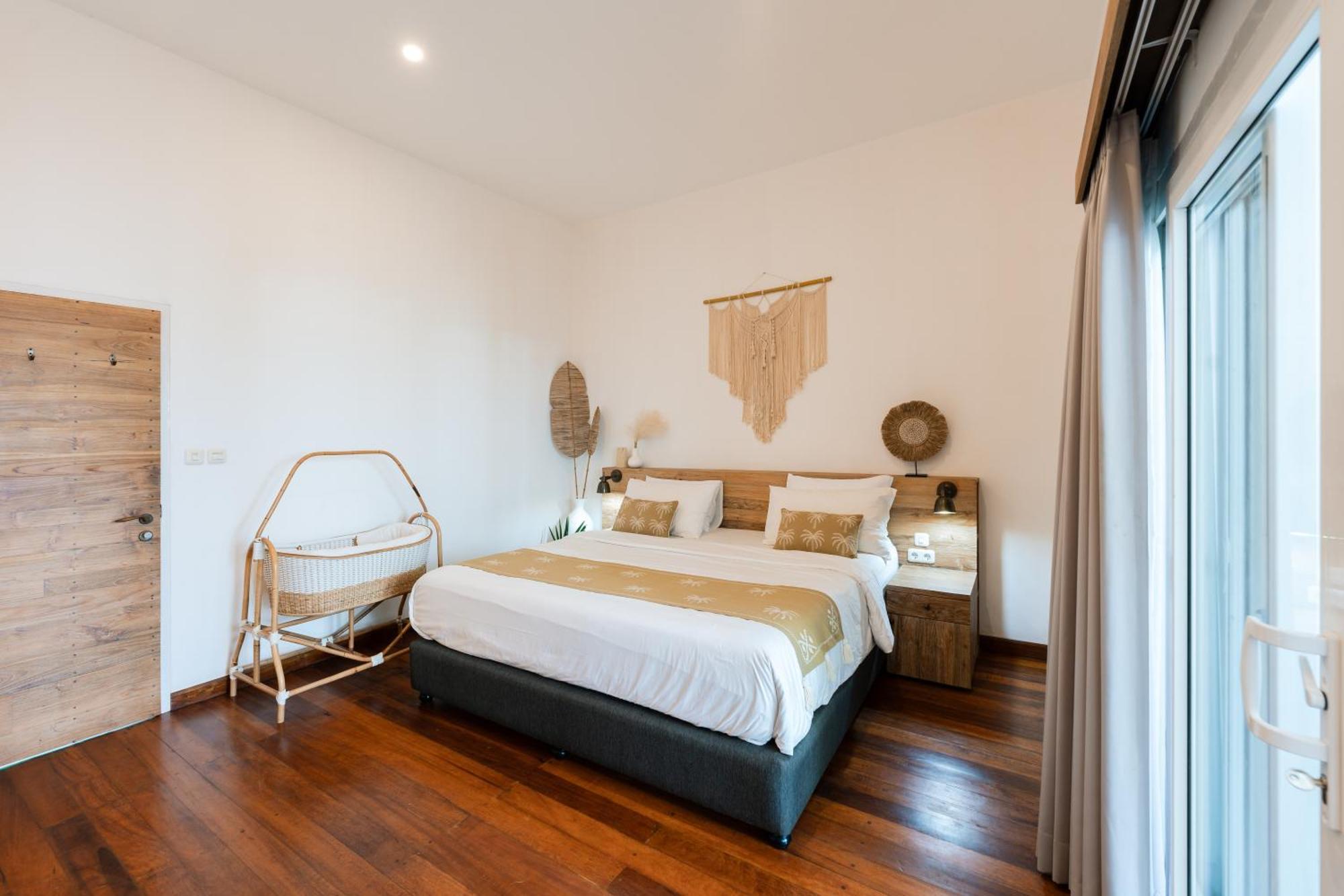 Secret Haven Cozy 3 Bedroom Private Pool Villa